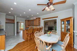 208 Glen Meadows Dr, Simpsonville, SC 29680 - Photo 14