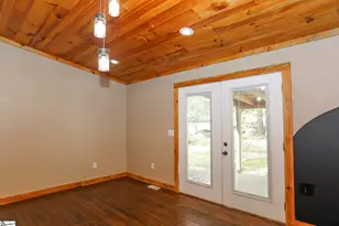 112 Aiken St, Central, SC 29630 - Photo 6