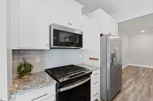 26 Starlake Rd, Simpsonville, SC 29681 - Photo 16