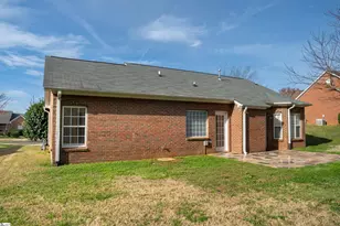 298 Glen Crest Dr, Moore, SC 29369 - Photo 4