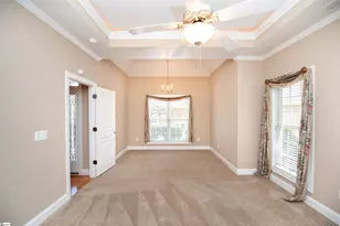 351 Kellie Ln Dr, Spartanburg, SC 29301 - Photo 2