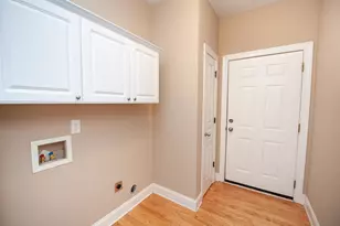 351 Kellie Ln Dr, Spartanburg, SC 29301 - Photo 10