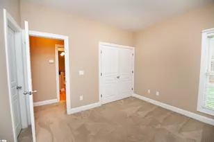 351 Kellie Ln Dr, Spartanburg, SC 29301 - Photo 12