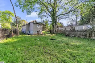 1001 W Bramlett Rd, Greenville, SC 29611 - Photo 20