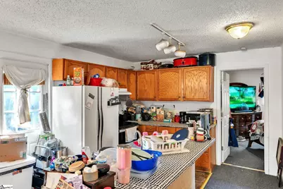 1001 W Bramlett Road, Greenville, SC 29611 - Photo 8