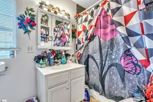 1001 W Bramlett Rd, Greenville, SC 29611 - Photo 14