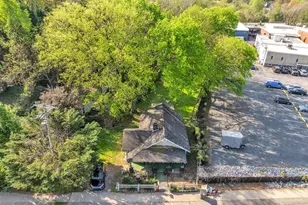 1001 W Bramlett Rd, Greenville, SC 29611 - Photo 24