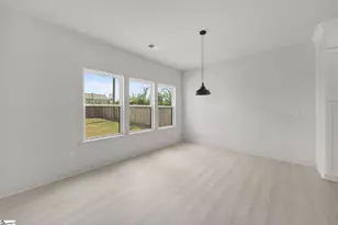 209 Redmond Dr, Fountain Inn, SC 29644 - Photo 12