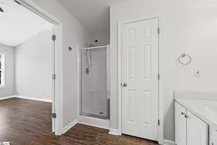 106 Waterford Park Dr, Greer, SC 29650 - Photo 16