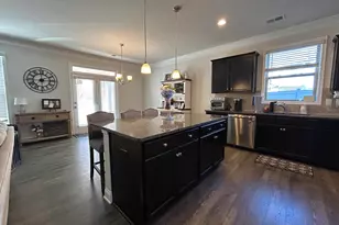 231 Raleighwood Ln, Simpsonville, SC 29681 - Photo 6