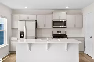129 Pretoria Dr, Fountain Inn, SC 29644 - Photo 10
