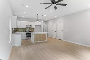 189 N Georgia Ave, Chesnee, SC 29323 - Photo 6