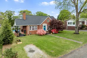 120 Florence St, Pickens, SC 29671 - Photo 2