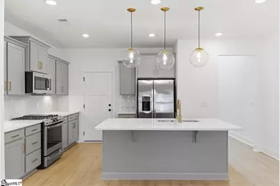 413 Crestcreek Drive, Anderson, SC 29621 - Photo 4