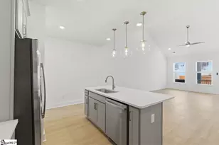 413 Crestcreek Dr, Anderson, SC 29621 - Photo 8