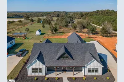 3392 Fairview Road, Fountain Inn, SC 29644 - Photo 2