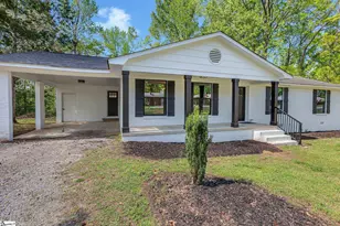 181 Skyland Dr, Clinton, SC 29325 - Photo 4