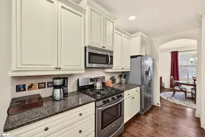 334 Belle Oaks Drive, Simpsonville, SC 29680 - Photo 12