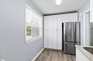 100 Lewis Dr, Greenville, SC 29605 - Photo 14