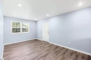 100 Lewis Dr, Greenville, SC 29605 - Photo 8