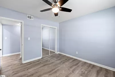 100 Lewis Drive #Unit 20H, Greenville, SC 29605 - Photo 16