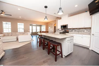 100 Fawn Hill Drive, Simpsonville, SC 29681 - Photo 8