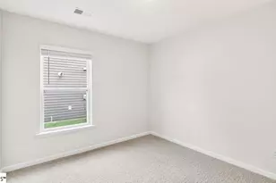 230 Deskin Ln, Fountain Inn, SC 29644 - Photo 6