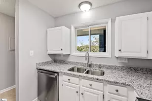 1511 Northlake Dr, Anderson, SC 29625 - Photo 10