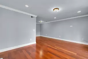 925 Cleveland St, Greenville, SC 29601 - Photo 24
