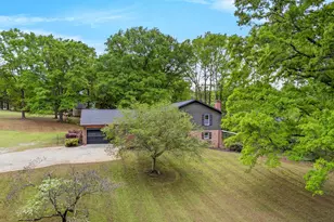 210 Edgewood Cir, Woodruff, SC 29388 - Photo 2