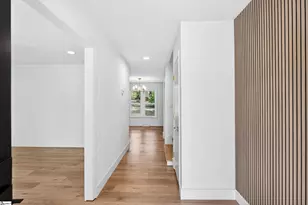 210 Edgewood Cir, Woodruff, SC 29388 - Photo 4