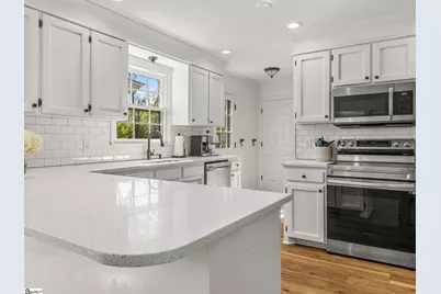 122 Hollyridge Road, Spartanburg, SC 29301 - Photo 18