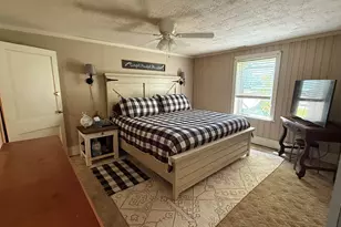 615 Taylor St, Central, SC 29630 - Photo 6