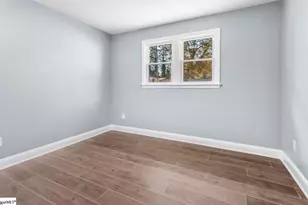 350 Dakota St, Spartanburg, SC 29303 - Photo 14