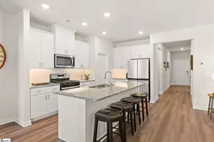 135 Lavinia Cir, Duncan, SC 29334 - Photo 2