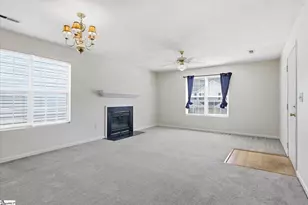 7 Hammett Grove Ln, Greer, SC 29650 - Photo 4