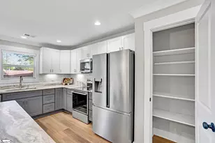 4 McArthur St, Greenville, SC 29611 - Photo 22