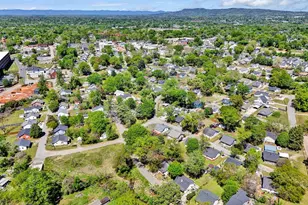 4 McArthur St, Greenville, SC 29611 - Photo 44