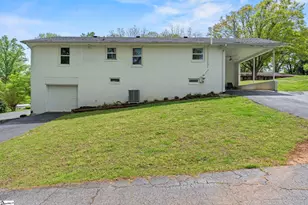 1041 E Perry Rd, Greenville, SC 29609 - Photo 18