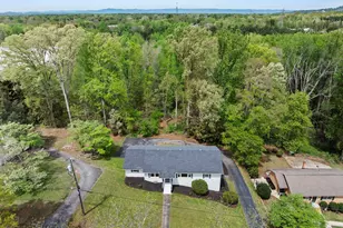 1041 E Perry Rd, Greenville, SC 29609 - Photo 20