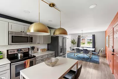 1041 E Perry Road, Greenville, SC 29609 - Photo 8