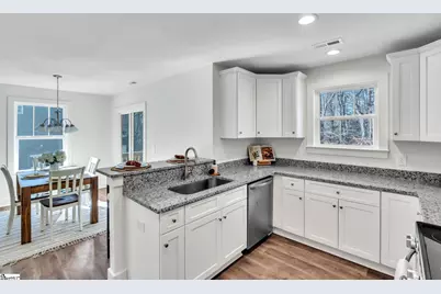 402 Woodland Circle, Belton, SC 29627 - Photo 16