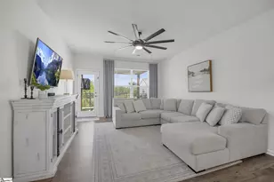 22 Corsica Ct, Simpsonville, SC 29681 - Photo 2