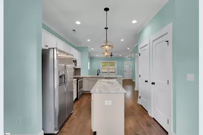 27 Burgess Avenue, Greenville, SC 29609 - Photo 16
