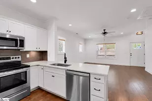 27 Burgess Ave, Greenville, SC 29609 - Photo 4