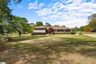 124 Center Pointe Rd, Belton, SC 29672 - Photo 1