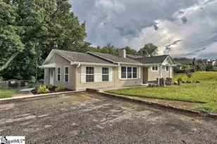 801 W Georgia Rd, Simpsonville, SC 29680 - Photo 2