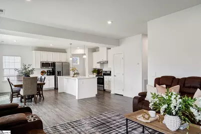 8 Wiltshire Circle, Easley, SC 29642 - Photo 16