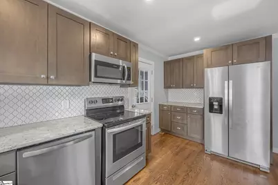 6 Pleasant Ridge Avenue, Greenville, SC 29605 - Photo 14