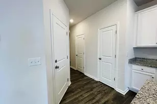 404 Laurel Pk Dr, Greenville, SC 29607 - Photo 14